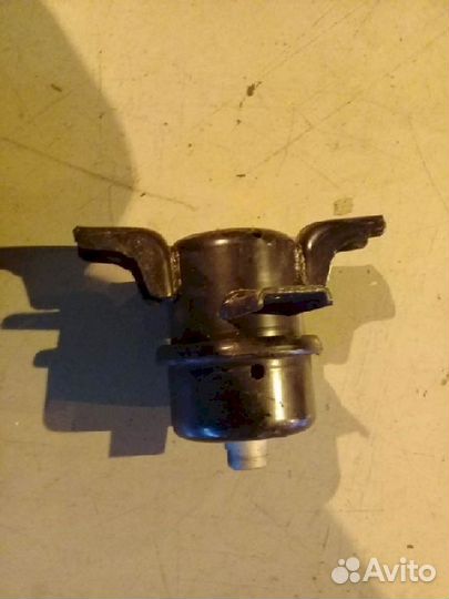 Опора двигателя (подушка двс) правая MN125799 Mits