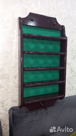 Полка для бильярдных шаров