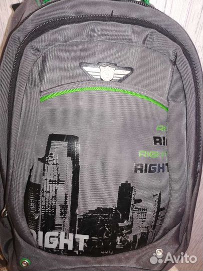 Школьный рюкзак