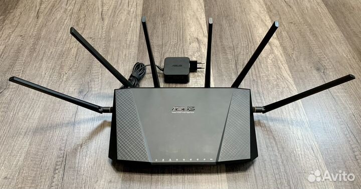 Продаю роутер Asus RT-AC3200