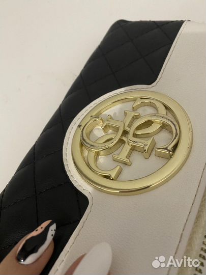 Кошелек guess