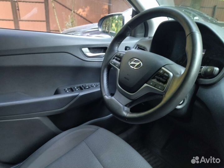 Hyundai Solaris 1.6 AT, 2021, 65 000 км