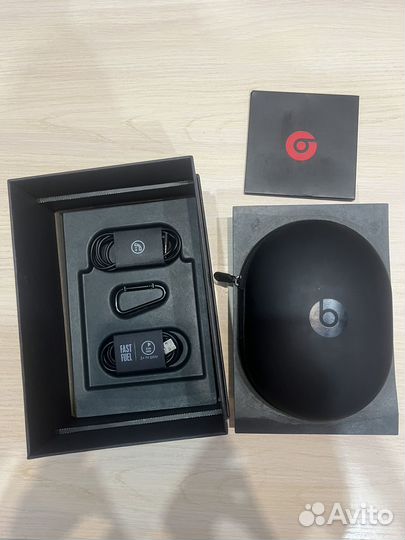 Беспроводные наушники beats studio 3 wereless