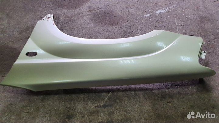 Крыло переднее левое Subaru Forester SG5 EJ205 04