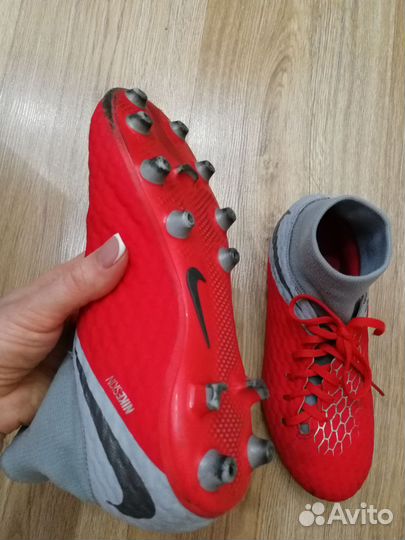Бутсы футбольные Nike 36,5