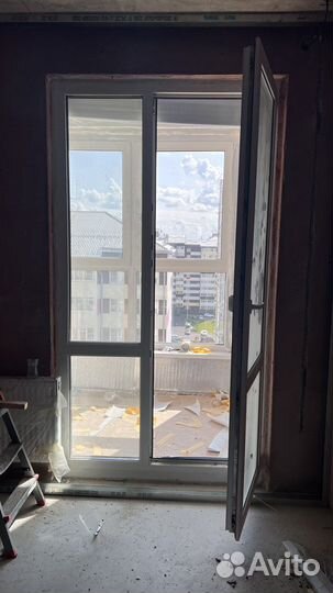Балконная рама с дверью бу