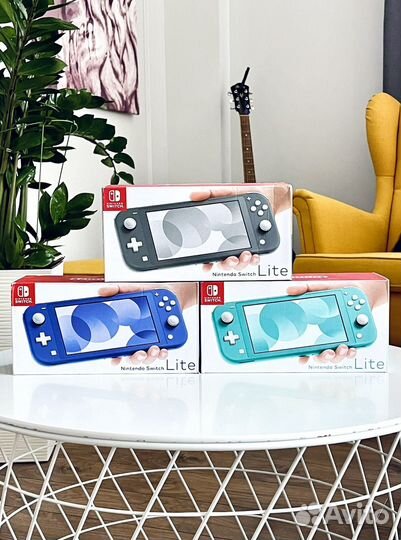 Новый/Nintendo Switch Lite (32GB)