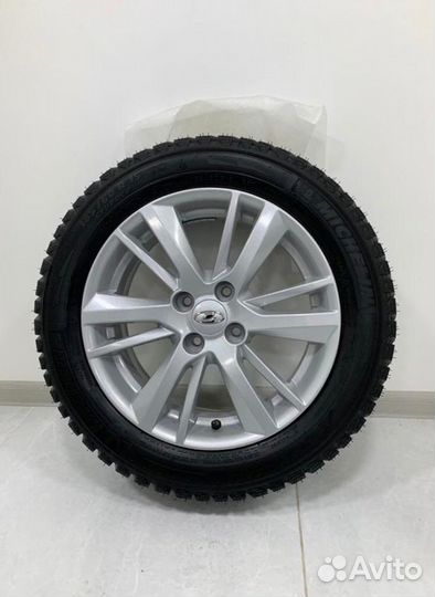 LADA Granta 2021, Michelin North XIN2 185/60 R15