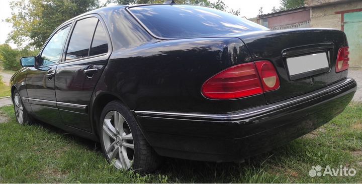 Mercedes-Benz E-класс 2.3 AT, 1996, 350 000 км