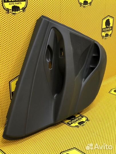 Обшивка двери карта задняя левая Hyundai I30 PD