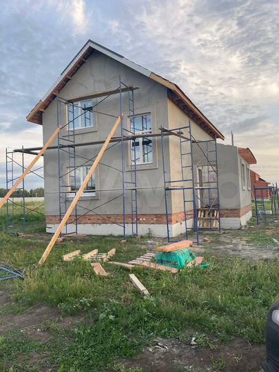 Коттедж 111 м² на участке 10 сот.