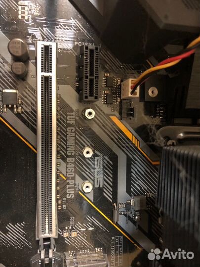 Материнская плата asus tuf gaming B440-Plus и i5