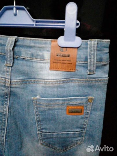 Джинсы женские