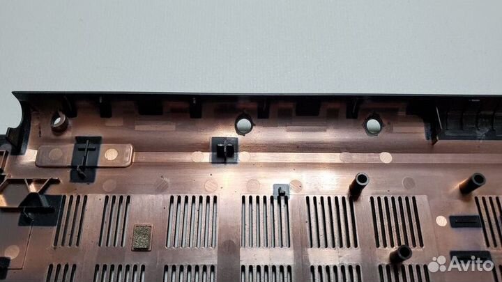 Поддон ноутбука Acer Aspire 3 A315-33 с дефектом