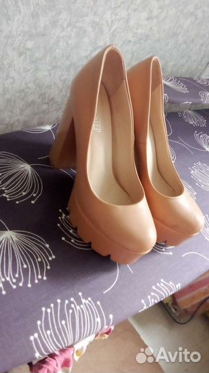 Туфли женские 39 размер