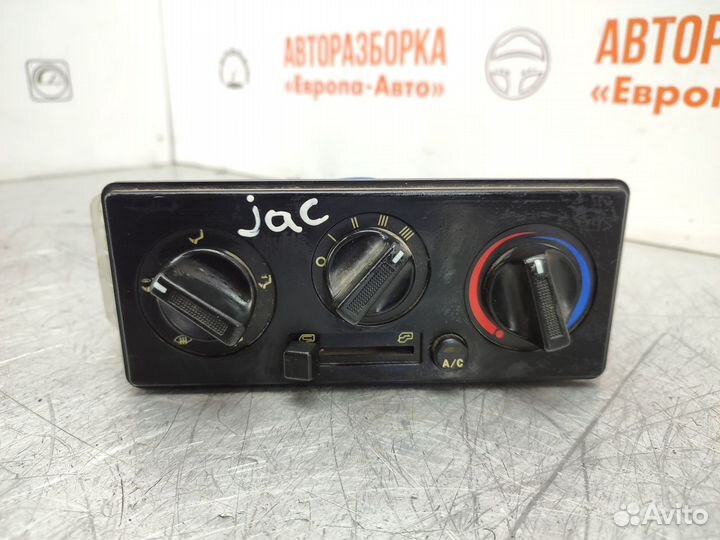 Блок управления печкой Jac грузовик 1040-К2 Джак