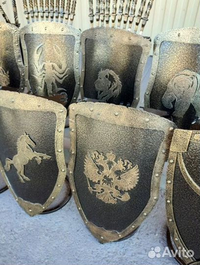 Щит подарочный/ подставка под шампуры