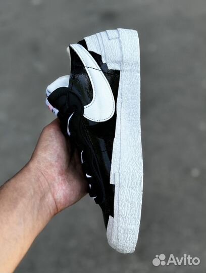 Nike Blazer Low x kaws x Sacai 