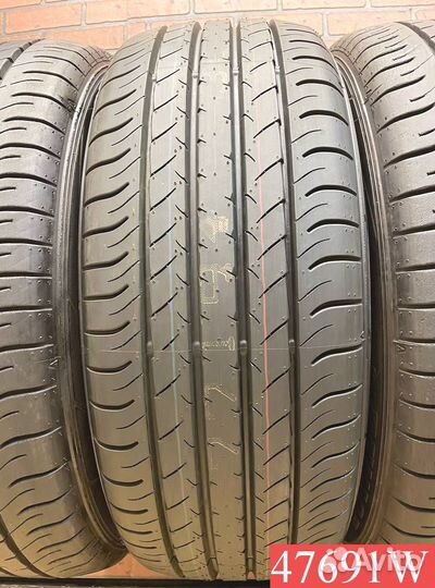 Dunlop SP Sport Maxx 050 215/55 R17 92P