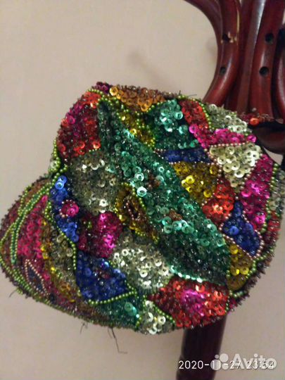 Необыкновенно красивая кепка