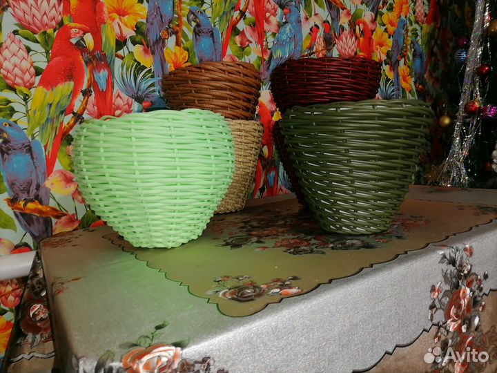 Кашпо из ротанга