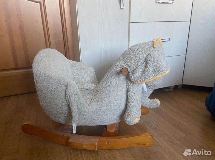 Кресло качалка для ребенка