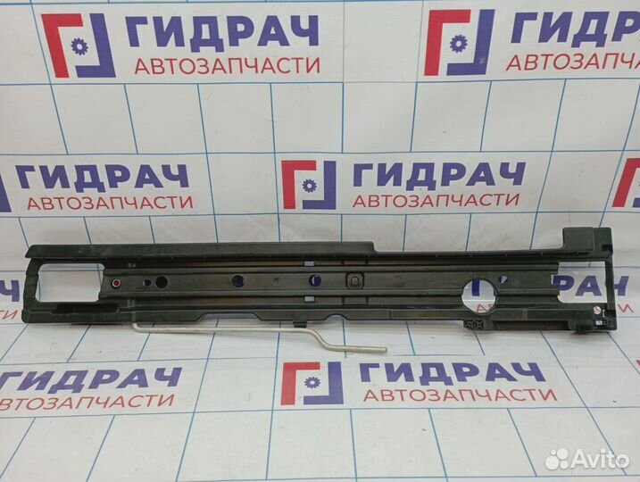 Кронштейн пола багажника левый Porsche Cayenne (92A) 95855159900