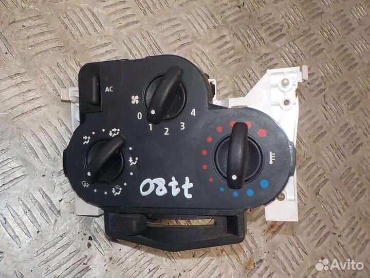 Рено логан блок управления отопителем