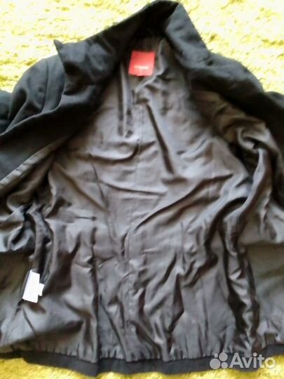 Полупальто женское чёрное 42-44р