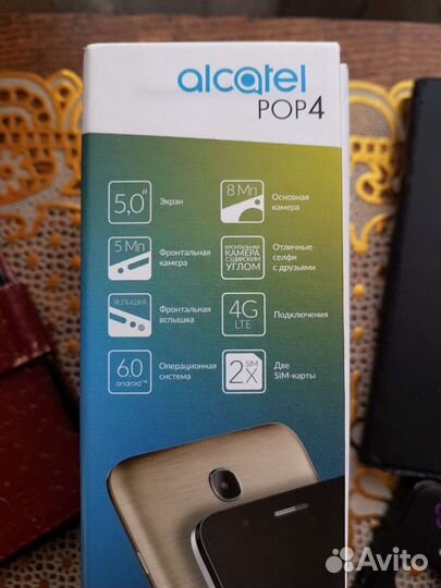 Смартфон Alcatel Pop4
