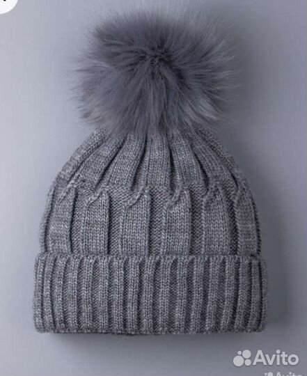Новая теплая шерстяная шапка на флисе
