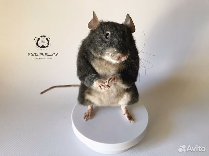 Крыса. Реалистичная игрушка из меха