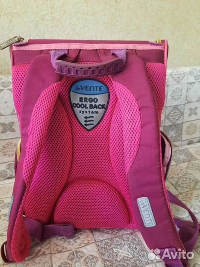 Рюкзак школьный для девочки ордопедический б/у