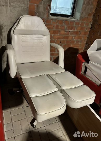 Мебель для салона красоты бу