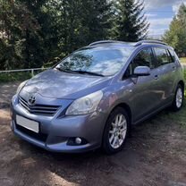 Toyota Verso 1.8 CVT, 2011, 206 000 км, с пробегом, цена 1 500 000 руб.