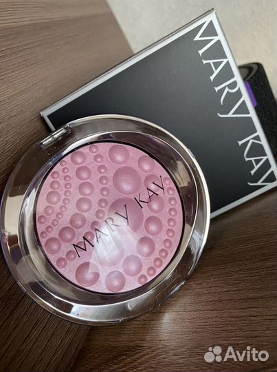 Хайлайтер Mary Kay