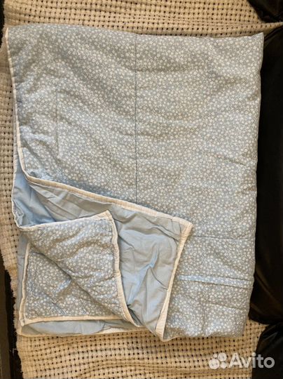 Одеяло покрывало и бортки в кроватку