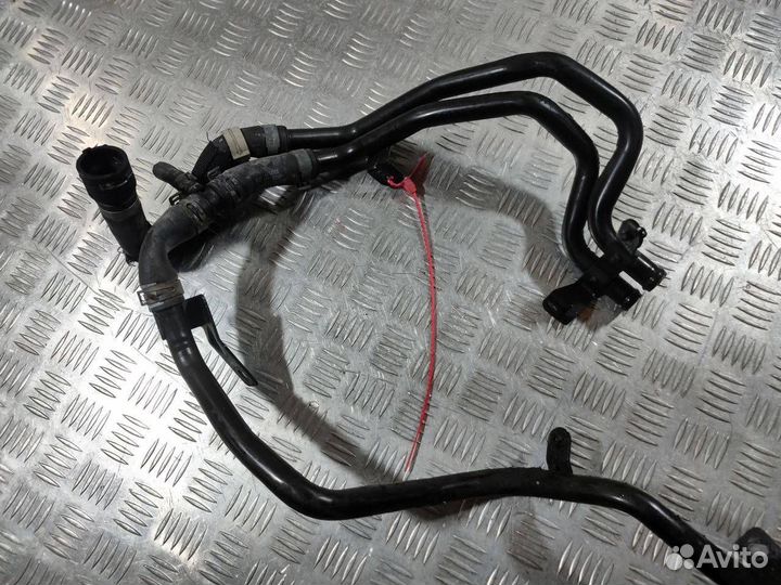 Патрубок охлаждения Audi Q7 4L рест. 2010