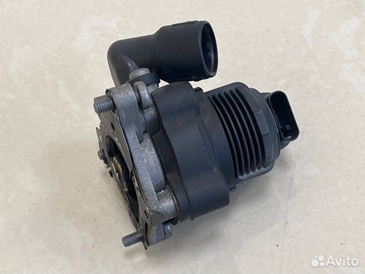 Клапан EGR Volkswagen Passat B7 CPR 2015