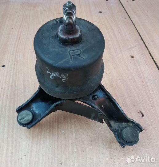 Подушка двигателя правая lexus RX 350 450