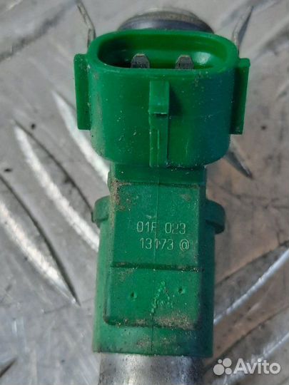 Форсунка Citroen C4 1 1.4 KFV 2007