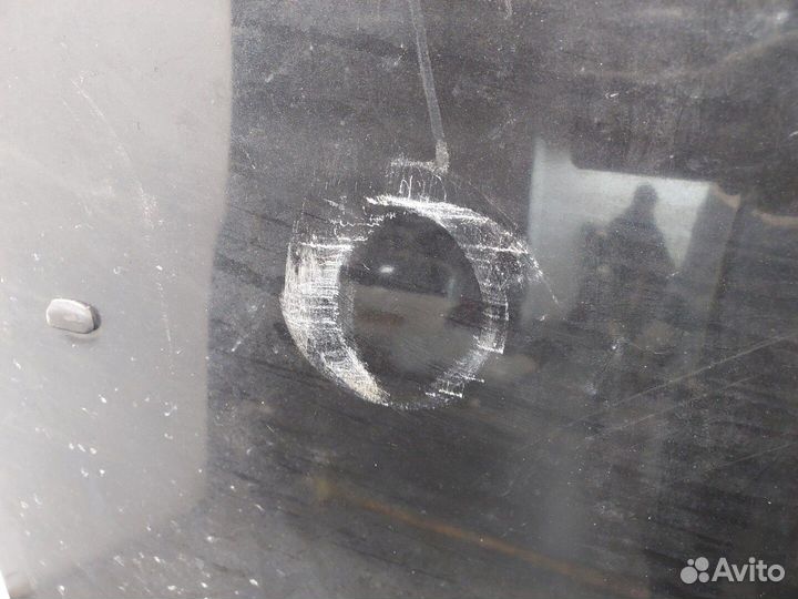 Капот Ford Fusion, 2005