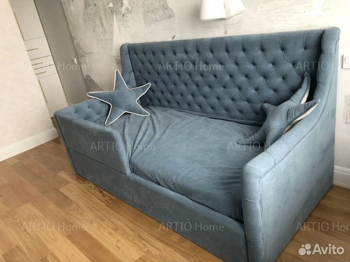 Детская кровать с мягкими бортиками