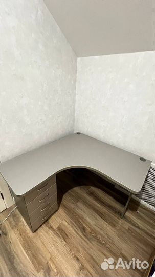 Письменный стол бу