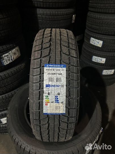 Triangle TR777 215/60 R17