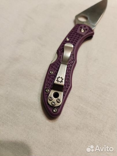 Нож spyderco delica 4