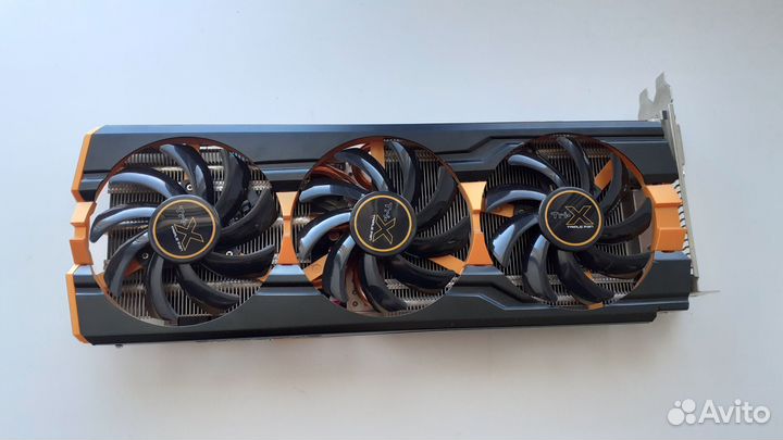 Видеокарта AMD R9 290X