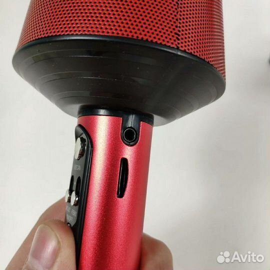 Караоке микрофон с подсветкой Q008