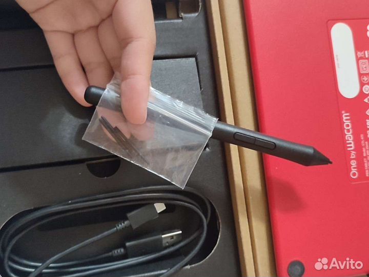 Графический планшет wacom one