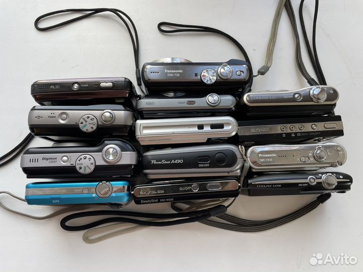 Компактный фотоаппарат